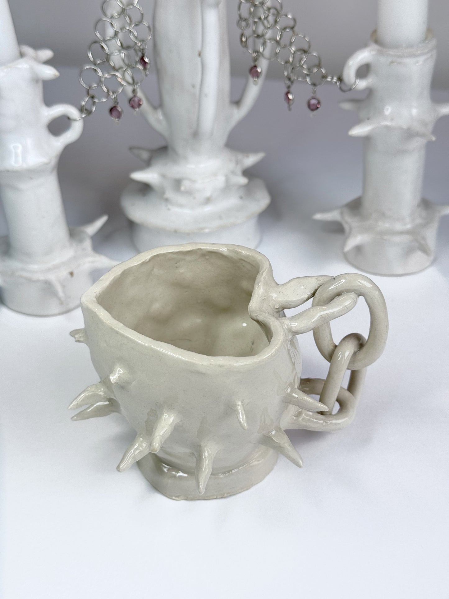 Teacup - Spikes